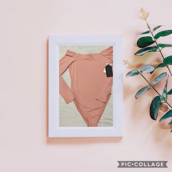 Highline peach bodysuit - Picture 2 of 2